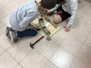 עבודה בתהליך בפרוייקט מסלולי כדורים, מתוך מאגר התכנים של מינימייקרס